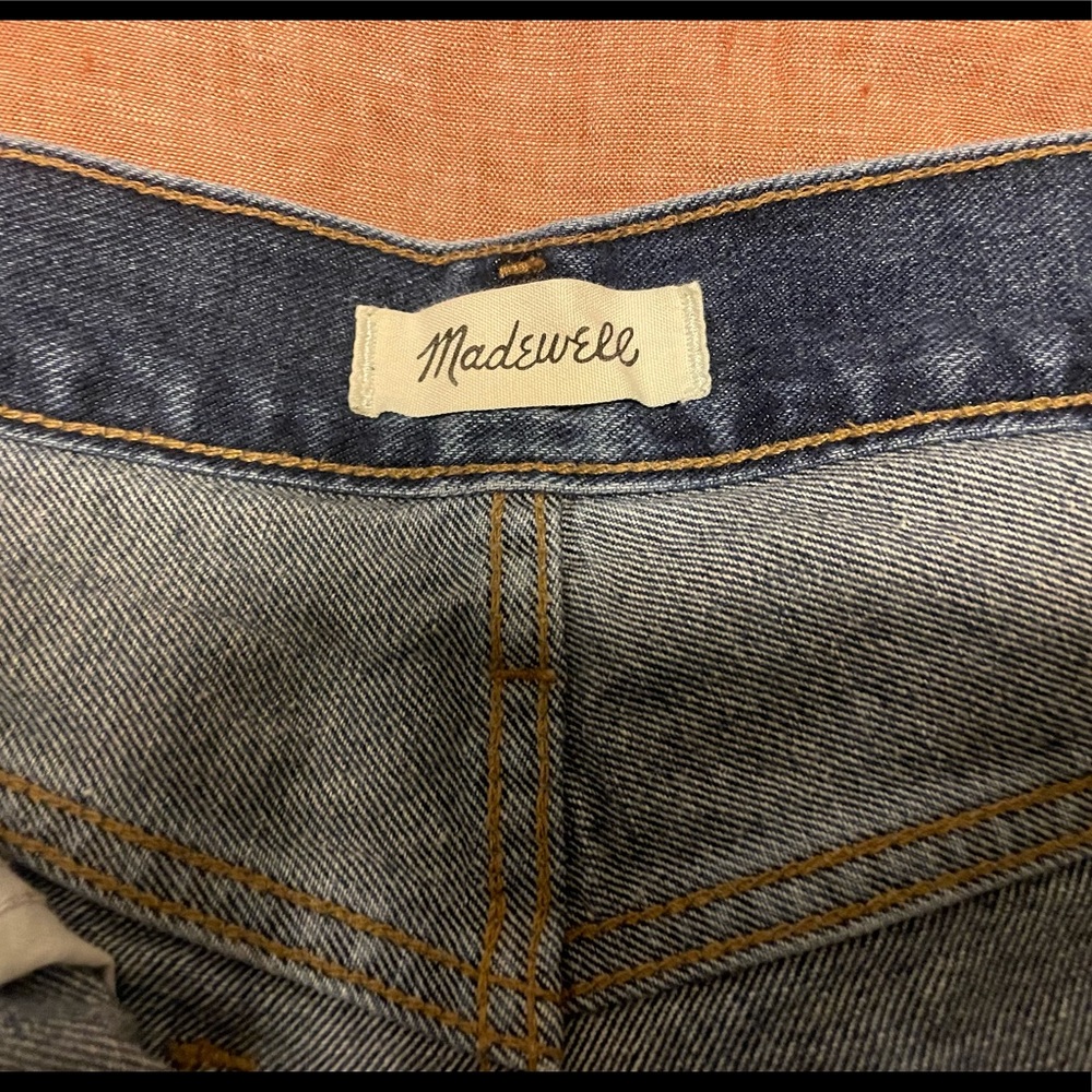 MADEWELL Dadjean Castlewood Wash Distressed Short 27 $74 - Picture 11 of 11